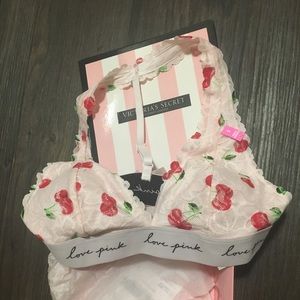 Victoria’s Secret Bralette (PINK)